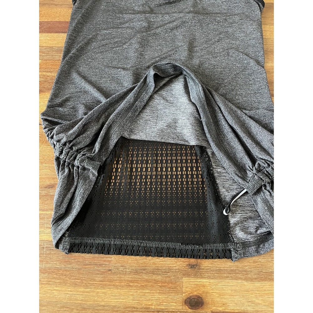 Lululemon Run Black Tie and Fly‎ Ruched Sides Tank Never Worn Size 2 - Picture 11 of 16